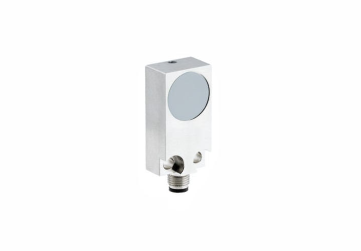 Baumer IFFM 12N17A3/S05L 电感式接近开关