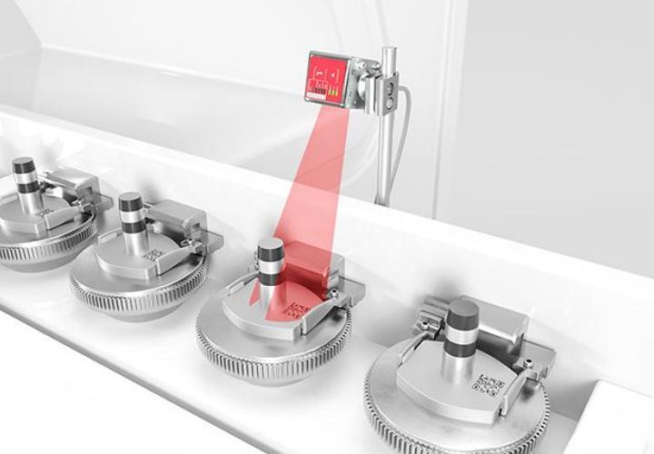 DCR 200i 条码阅读器和 LSIS 400i 智能相机用于刀具识别
